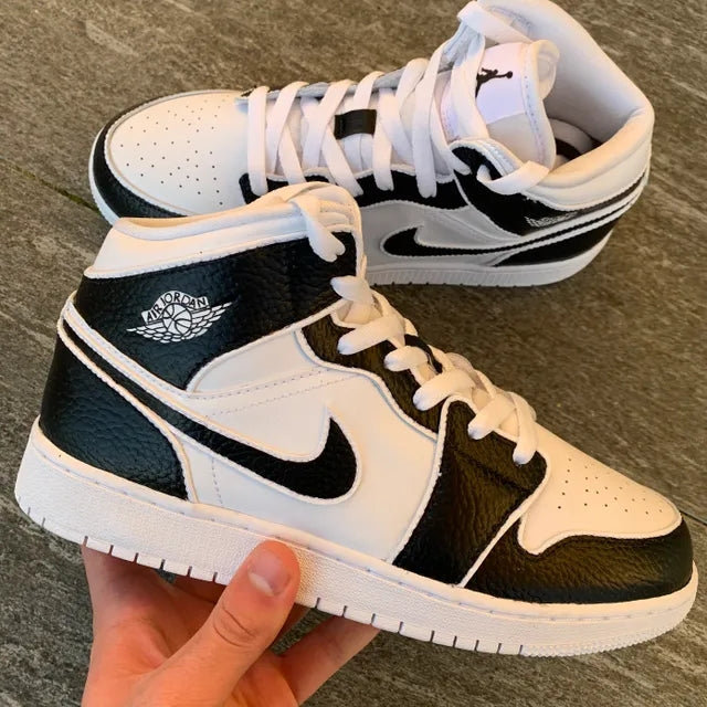 Custom Air Jordan 1 Black White Stroke